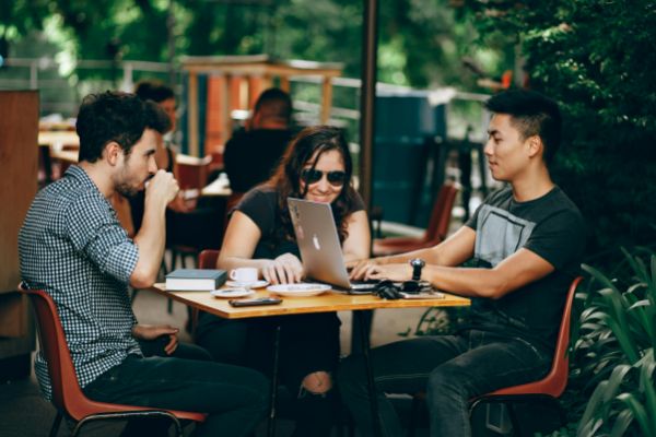 What to Pack for an Internship Abroad 2